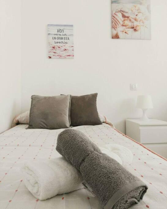 Apartamento Carranque Malaga Exterior photo